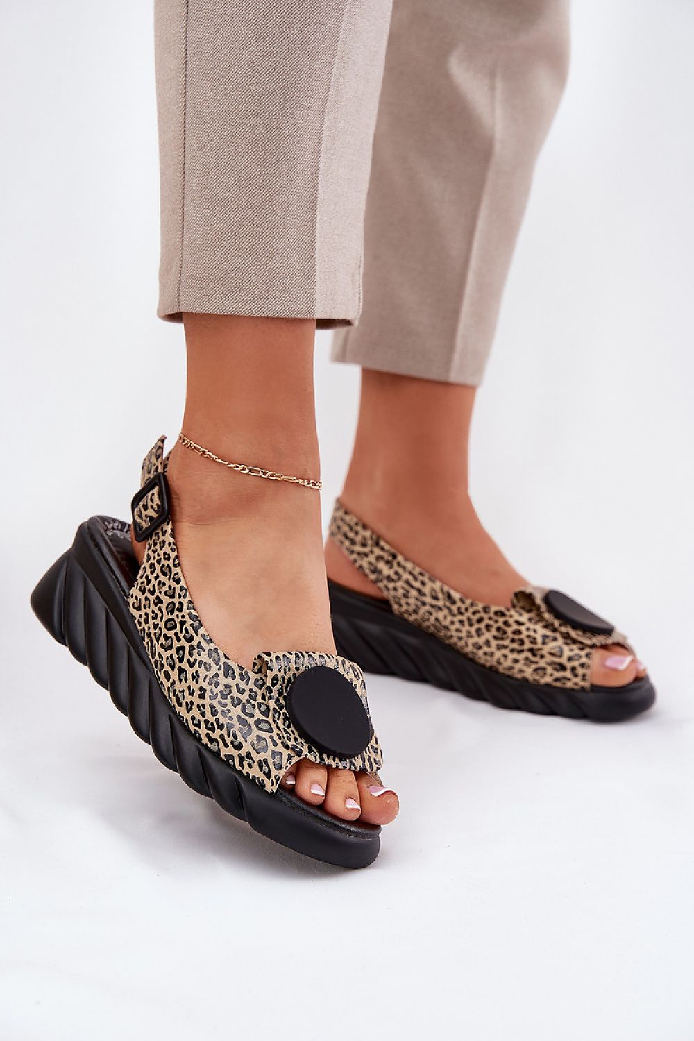 Cothurnes model 212902 Step in style  Main image