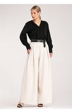  Women trousers model 214927 Figl 