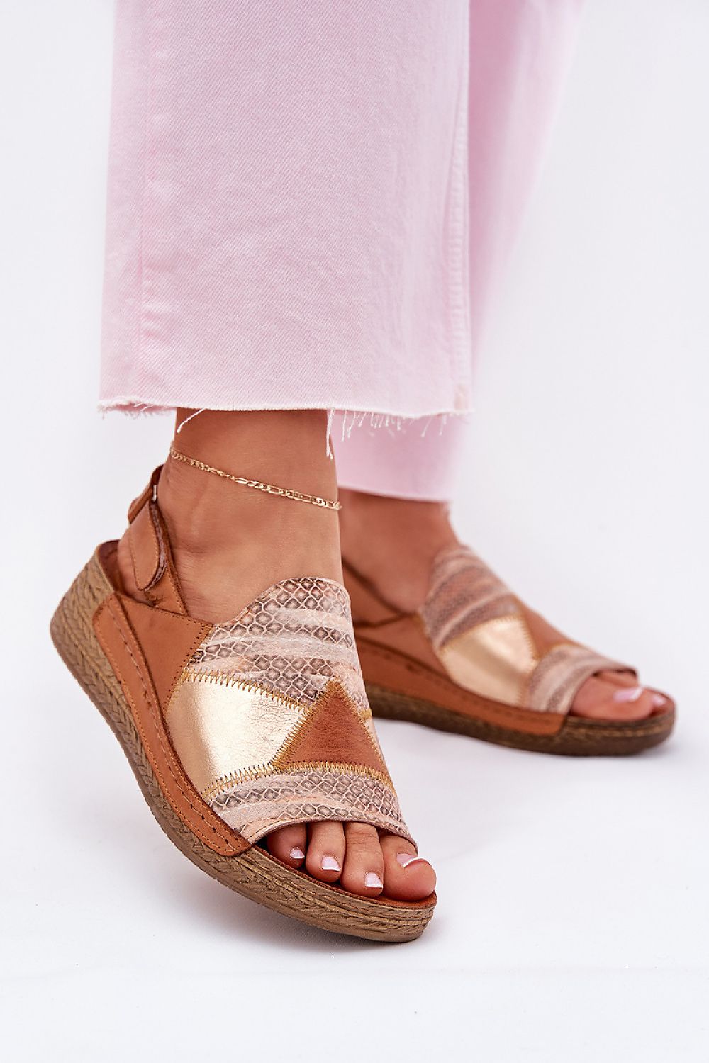 Buskin model 215016 Step in style  Main image