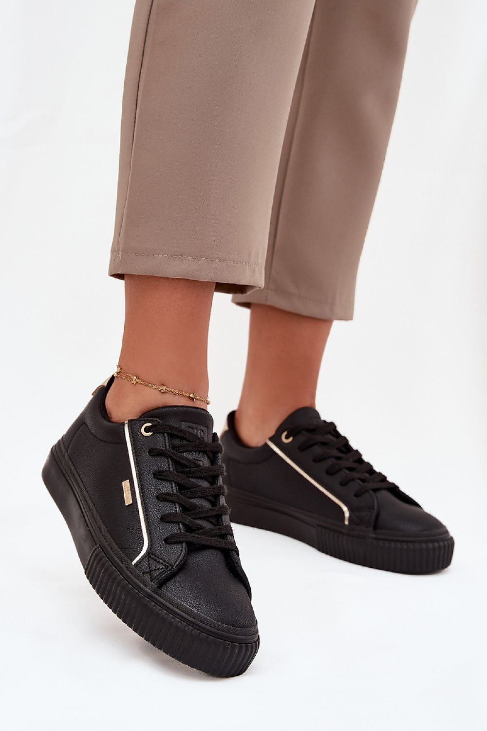 Baskets à plateforme model 216473 Step in style  Image principale du produit