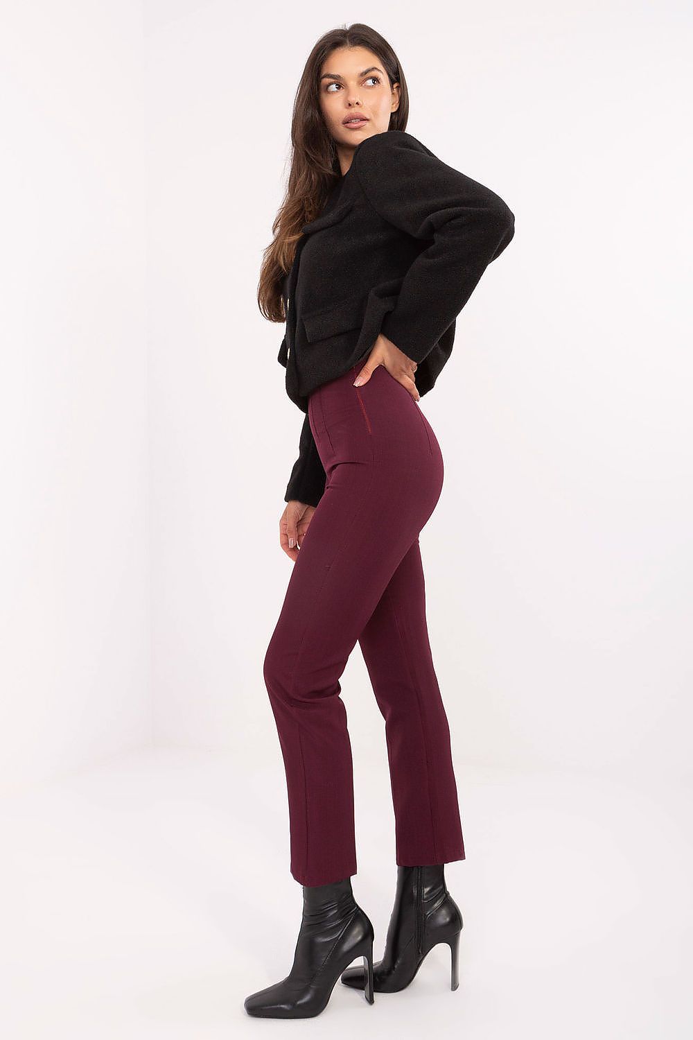 Women trousers model 216742 Rue Paris Secondary image