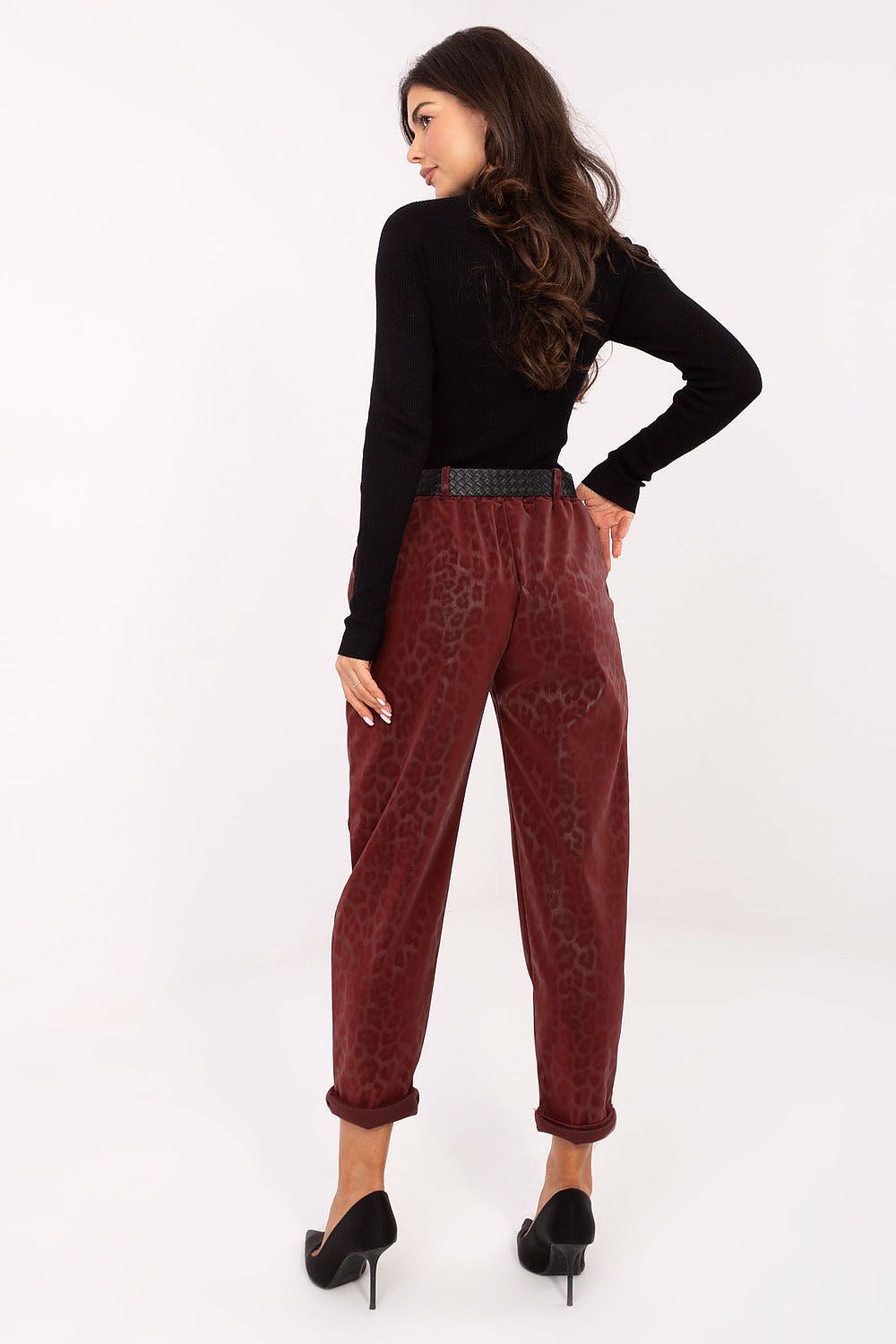 Women trousers model 218447 Italy Moda 