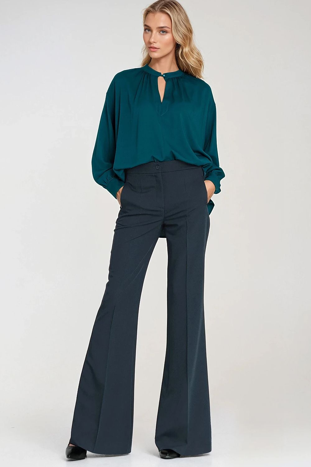 Women trousers model 219778 Nife Secondary image