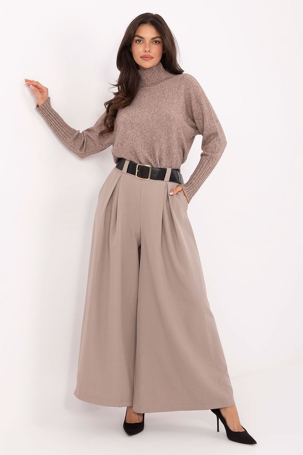 Women trousers model 220022 Italy Moda  Main image