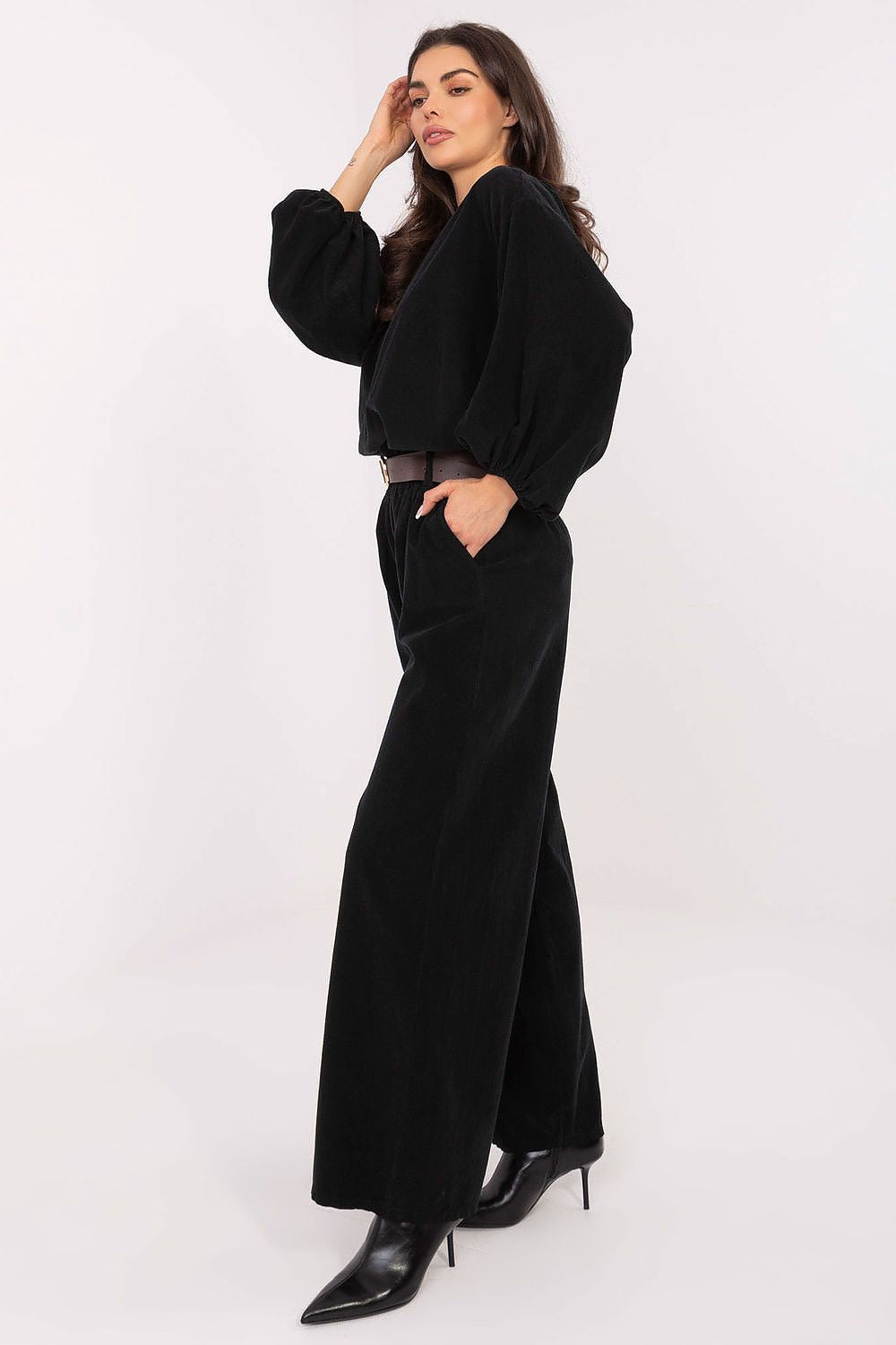 Women trousers model 220280 Italy Moda Secondary image