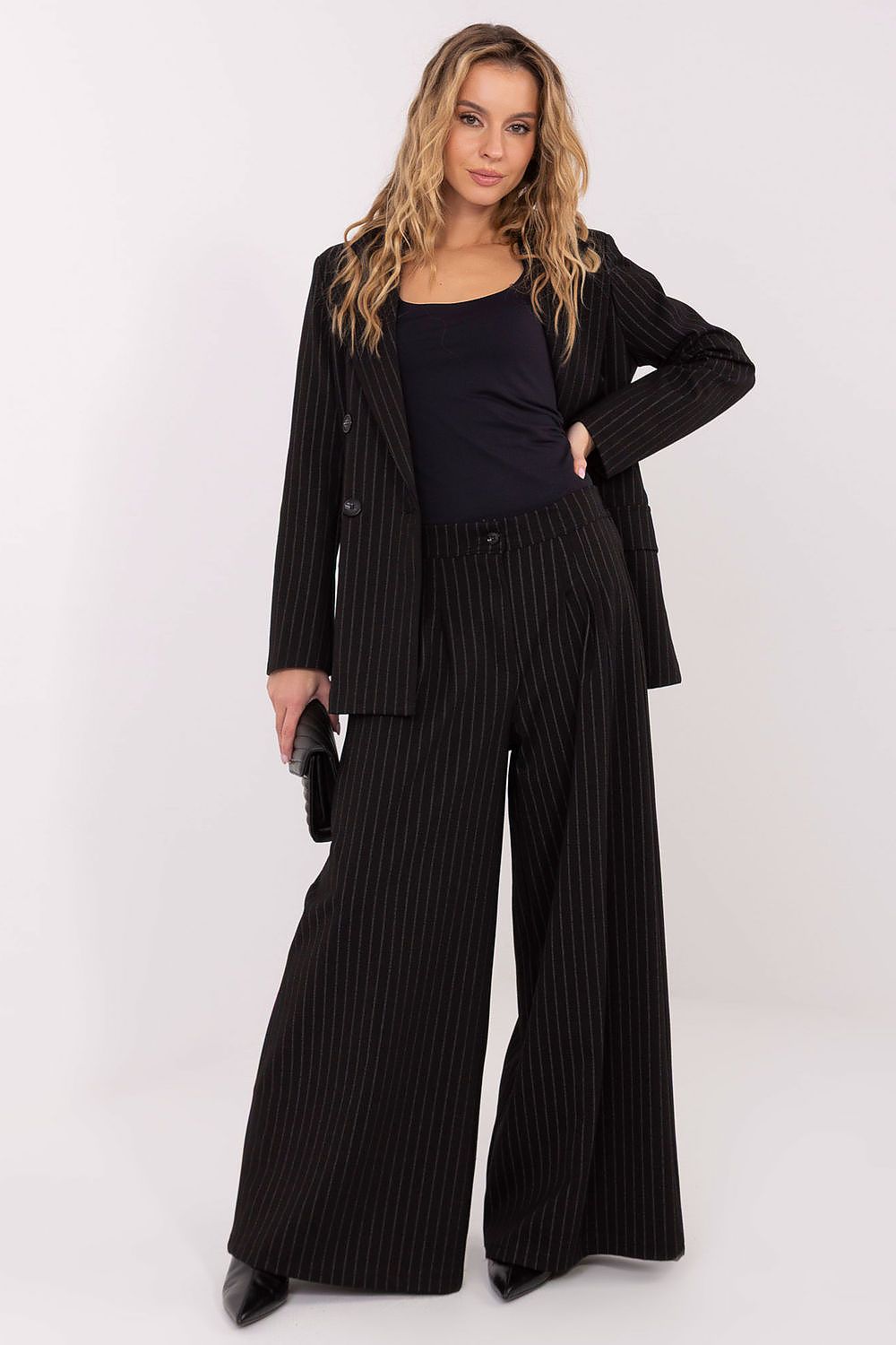 Women trousers model 221425 Rue Paris Secondary image