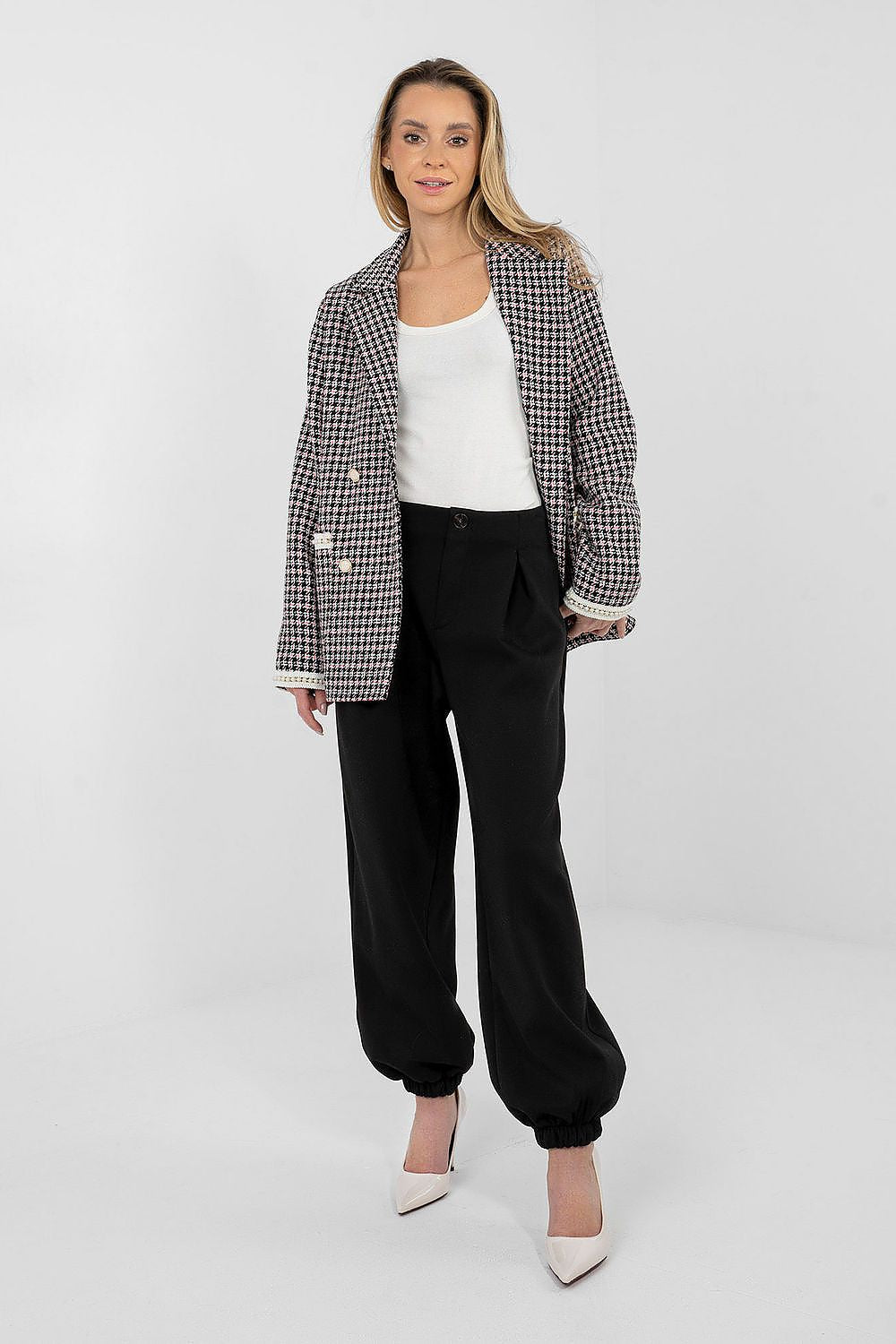 Tracksuit trousers model 223748 Italy Moda Secondary image