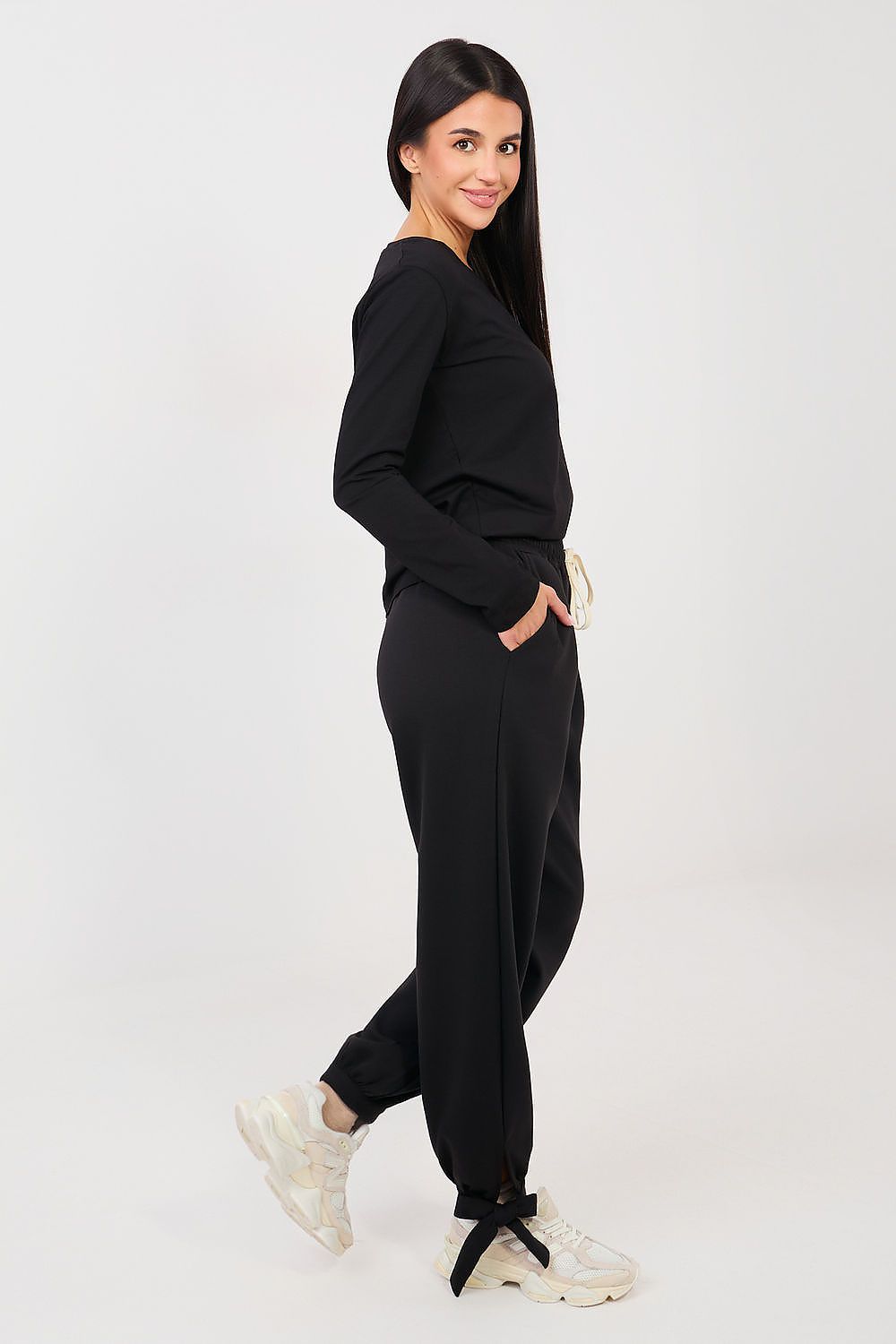  Tracksuit trousers model 223783 Italy Moda 