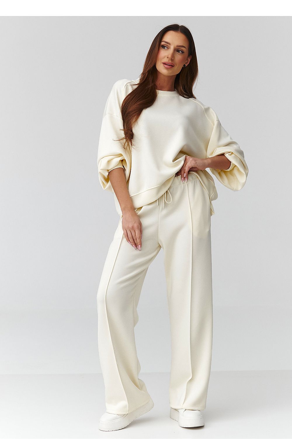  Set model 224085 Makadamia 