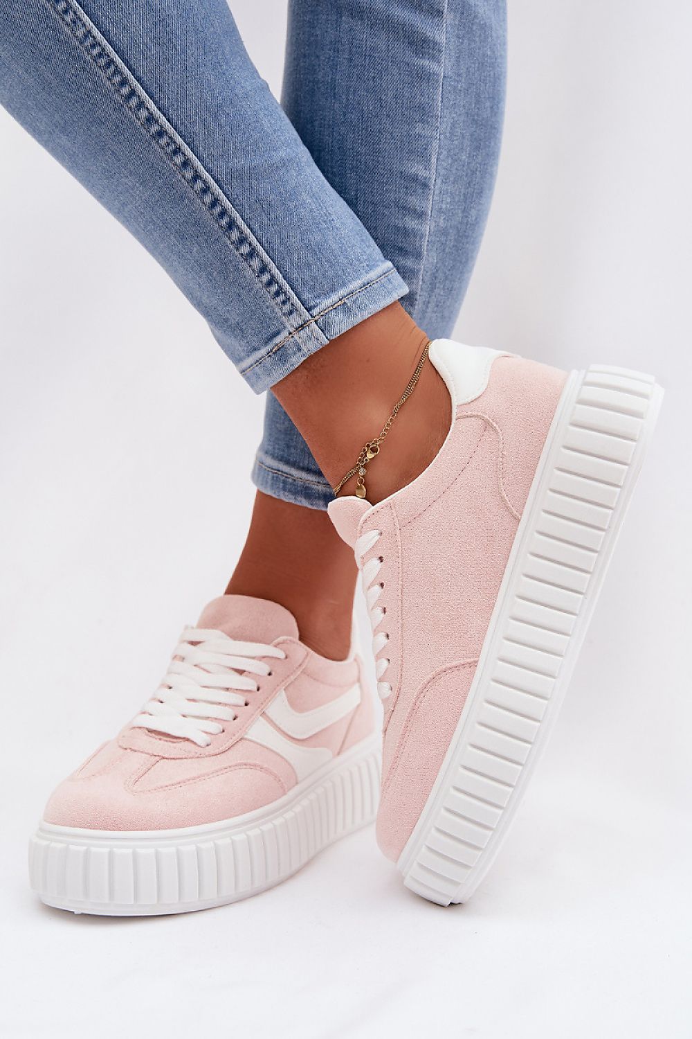  Sport Shoes model 224415 Step in style 