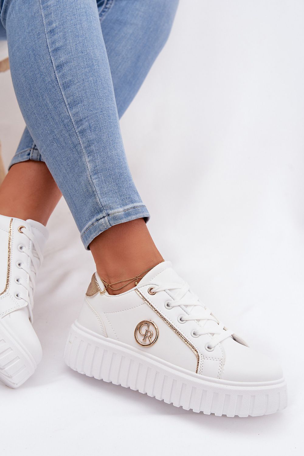  Sport Shoes model 224420 Step in style 