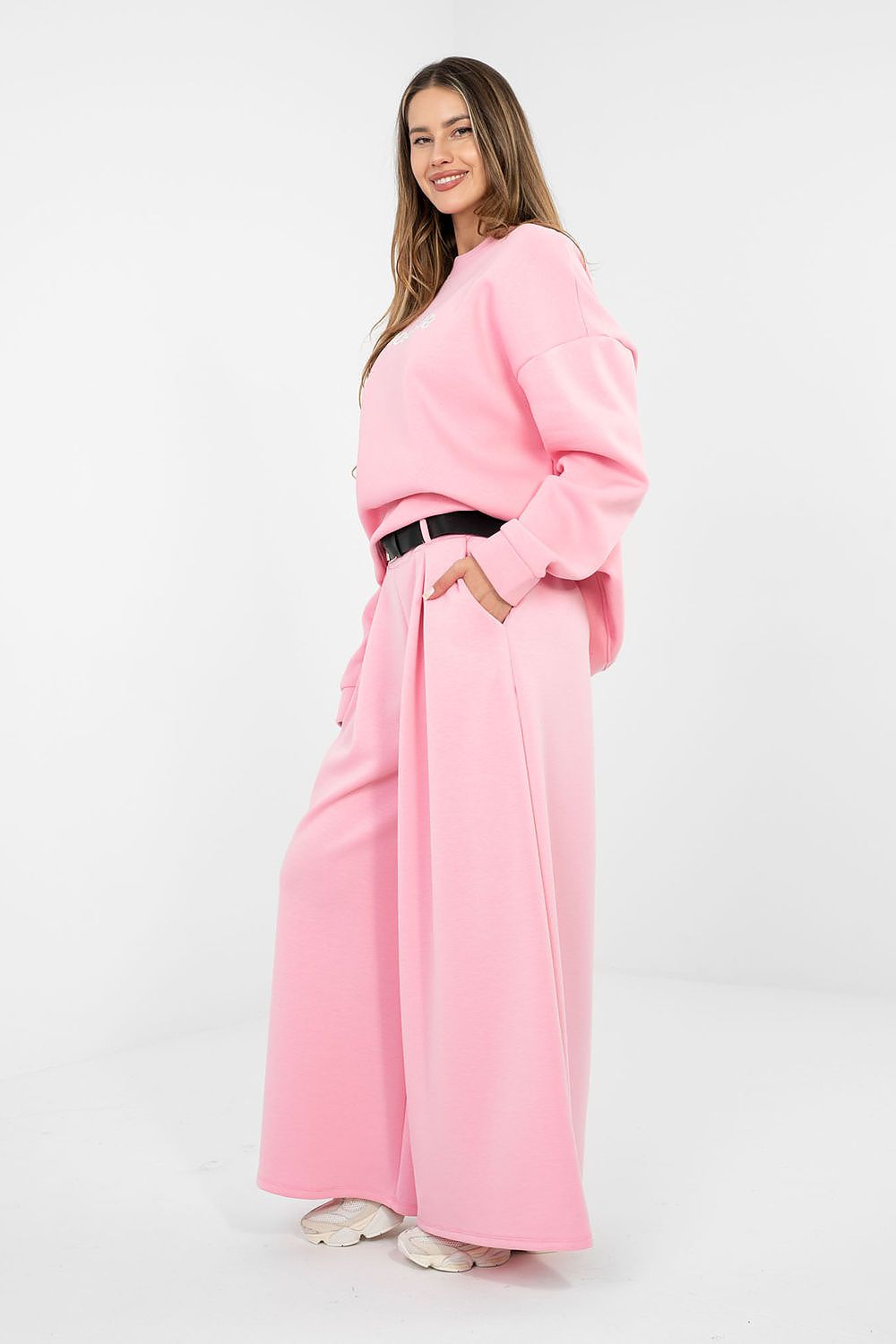 Tracksuit trousers model 224595 Rue Paris Secondary image