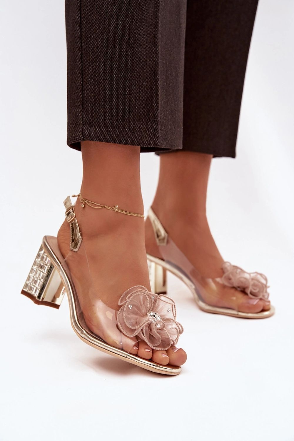 Heel sandals Step in style Secondary image