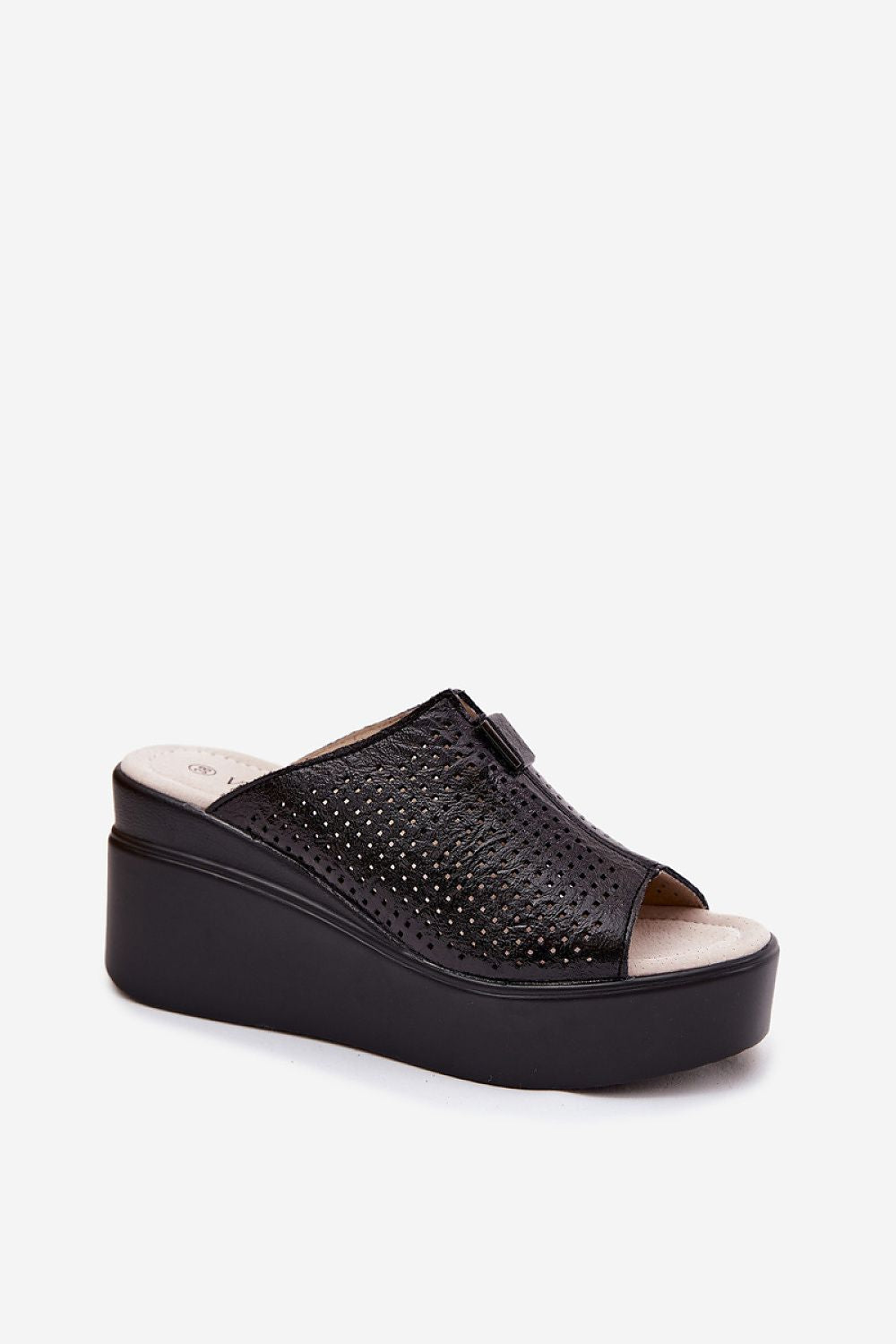 Buskin Step in style Secondary image