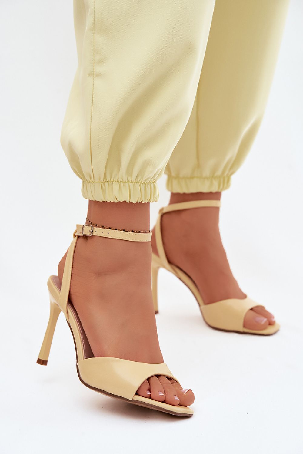 Heel sandals model 227435 Step in style  Main image