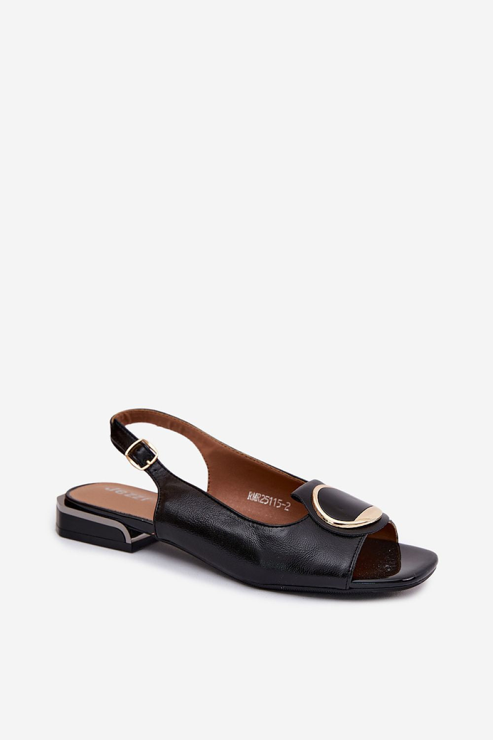 Sandals Step in style Secondary image