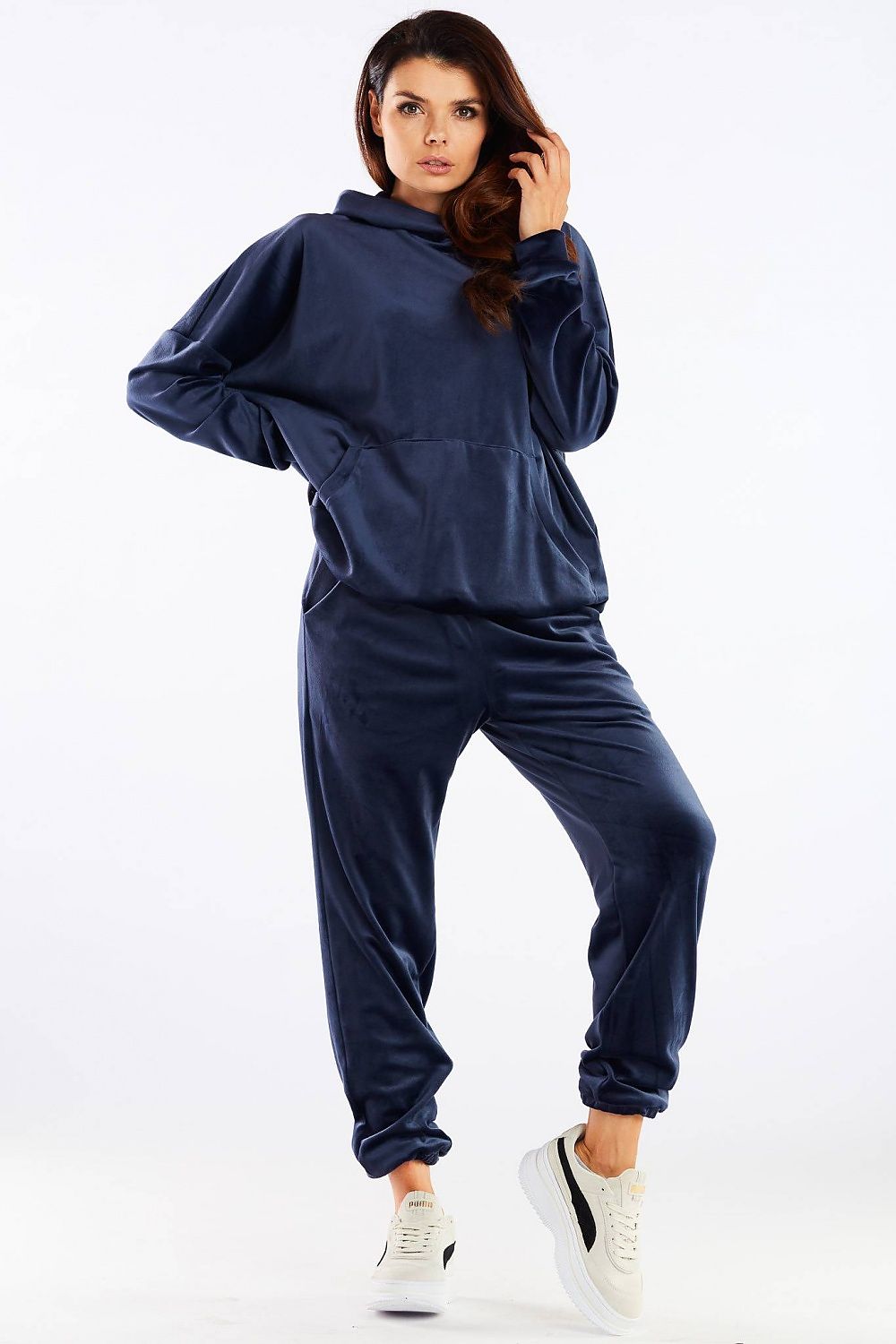 Tracksuit trousers model 158609 awama  Main image