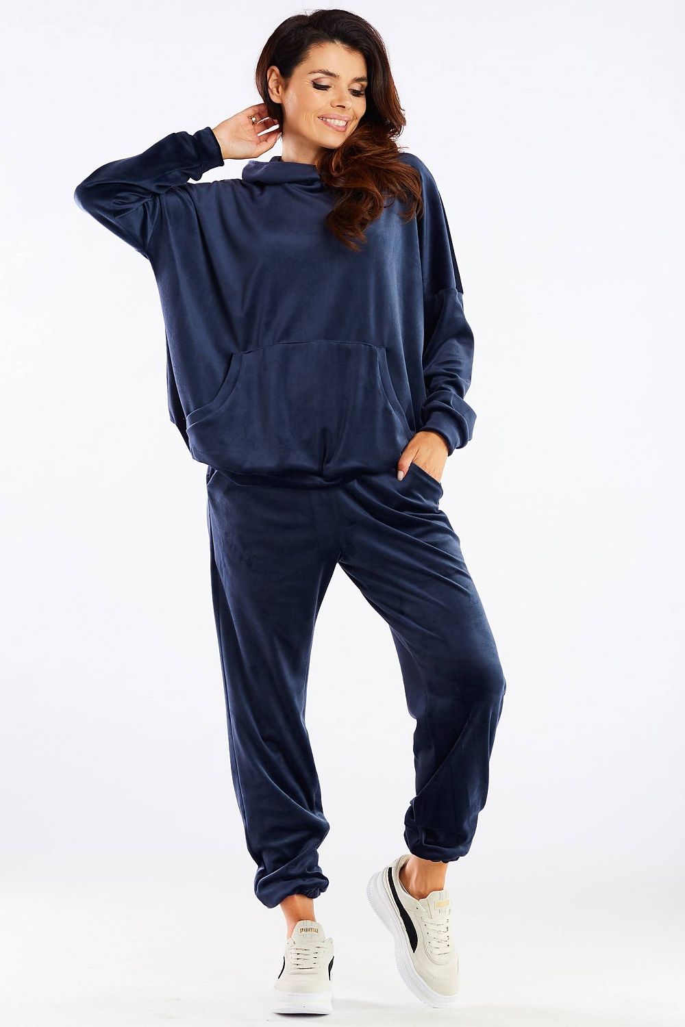Tracksuit trousers model 158609 awama Secondary image