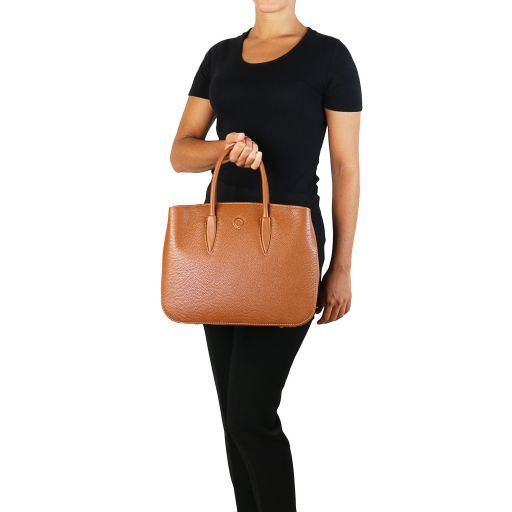 Camelia – Italian Leather Tote Bag