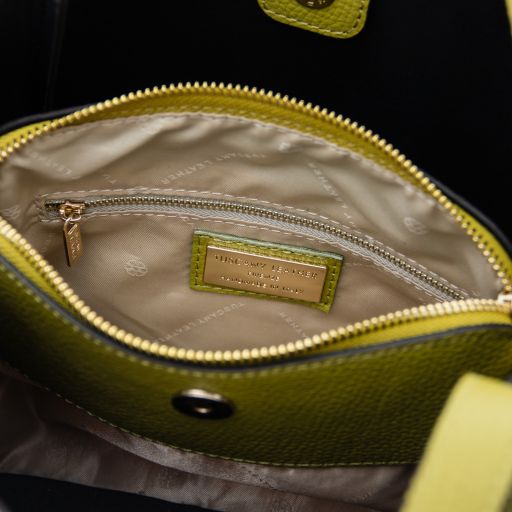 SOAVE — Soft Leather Handbag