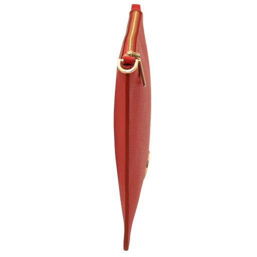 Diva - Leather clutch with chain strap