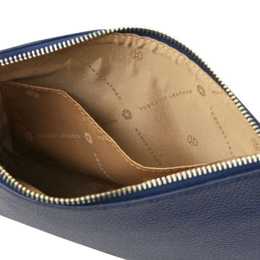 Diva - Leather clutch with chain strap