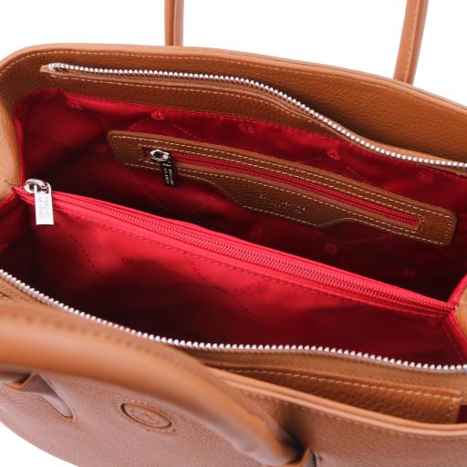 Camelia – Italian Leather Tote Bag