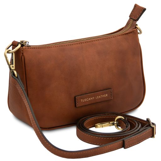 PARFAIT — Leather Clutch