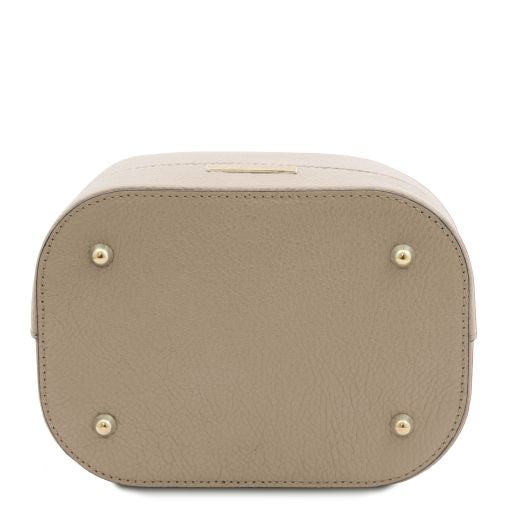 Livia – Italian Leather Bucket Bag