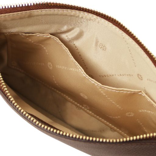 Diva - Leather clutch with chain strap